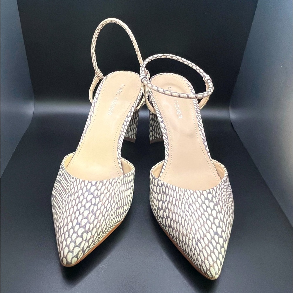 Marc Fisher mint condition snake skin heel. Size 6.5